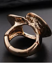 Lade das Bild in den Galerie-Viewer, Gold Ring Kreis Verstellbar
