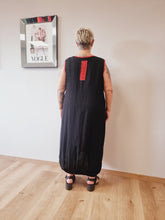 Load image into Gallery viewer, Kleid &quot;Ines&quot; Kurzarm von Mädchenglück Ballonform in 3 Farben bis Größe 64
