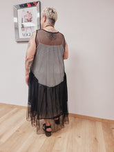 Lade das Bild in den Galerie-Viewer, Kleid 2 Teiler CN-G Fast Ausverkauft mit Netz Schwarz
