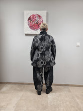 Lade das Bild in den Galerie-Viewer, Jacke Blazer von Mädchenglück in 2 Farben und 3 Größen aus Jacquard
