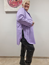Load image into Gallery viewer, Bluse Mädchenglück in 3 Größen und 4 Farben bis Größe 60 mit seitlichem Reißverschluss
