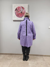 Load image into Gallery viewer, Bluse Mädchenglück in 3 Größen 3036 in 3 Farben bis Größe 60 Weiß, Lila, Camel
