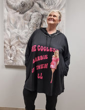 Lade das Bild in den Galerie-Viewer, Barbie Hoodie von CN-G in Schwarz Pink in 2 Größe bis 58/60
