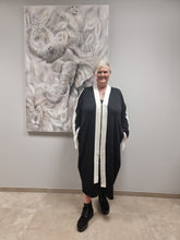 Lade das Bild in den Galerie-Viewer, Kleid 2 Teiler CN-G mit separatem Schal Accessoire in 4 Größen bis Gr 58
