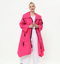 Lade das Bild in den Galerie-Viewer, Sommer Trenchcoat in pink von unserem Label Mädchenglück bis Größe 58
