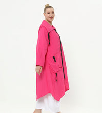 Lade das Bild in den Galerie-Viewer, Sommer Trenchcoat in pink von unserem Label Mädchenglück bis Größe 58
