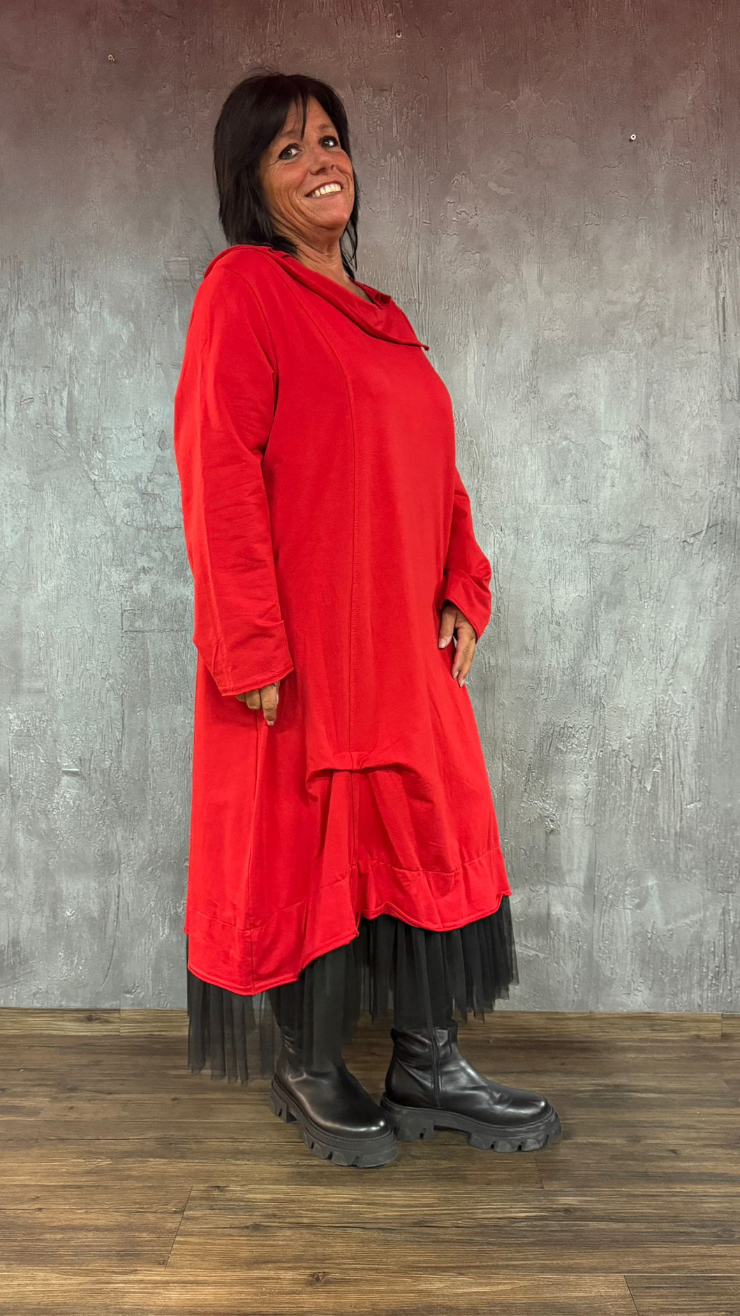 Mädchenglück Kleid mit Tüllabschluss in Rot bis Größe 62