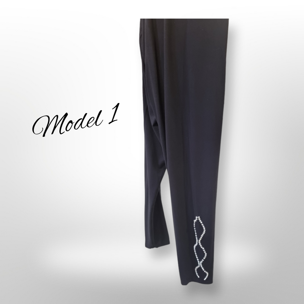 Sehr elastische Leggings mit Strassteinen von Darkwin in 4 Größen und 2 Motiven