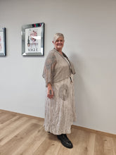 Load image into Gallery viewer, Kleid Mädchenglück mit Netzjacke in 6 Größen bis Größe 60 in 2 Farben
