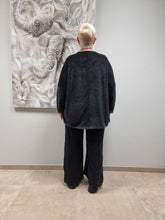 Lade das Bild in den Galerie-Viewer, Tunika von CN-G Nicki Material mit Lederapplikationen bis Gr 62
