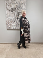 Load image into Gallery viewer, Kleid von CN-G mit Muster in 4 Größen bis Größe 60/62
