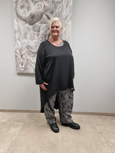 Lade das Bild in den Galerie-Viewer, Mädchenglück Long Tunika in 4 Größen Schwarz bis Größe 62
