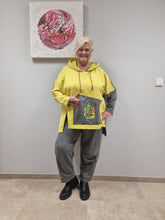 Lade das Bild in den Galerie-Viewer, CN-G Zweiteiler aus Sweat mit Kapuzenpullover und Jogpant Hose in 2 Farben bis Gr 56

